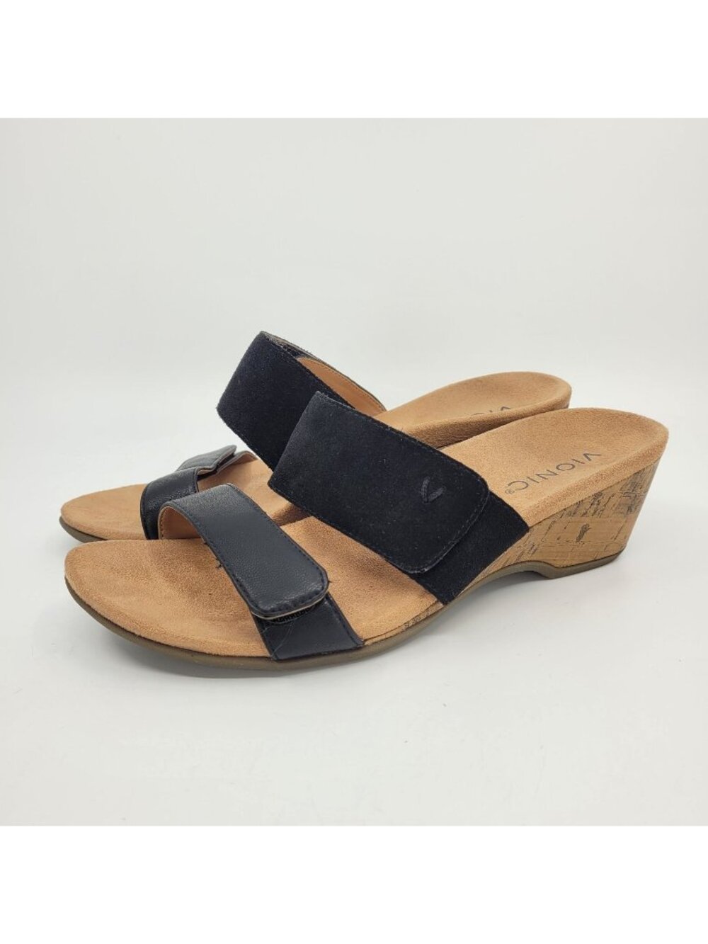 Vionic Bayu Wedge Sandals Womens Size 7 Black Suede Adjustable Straps